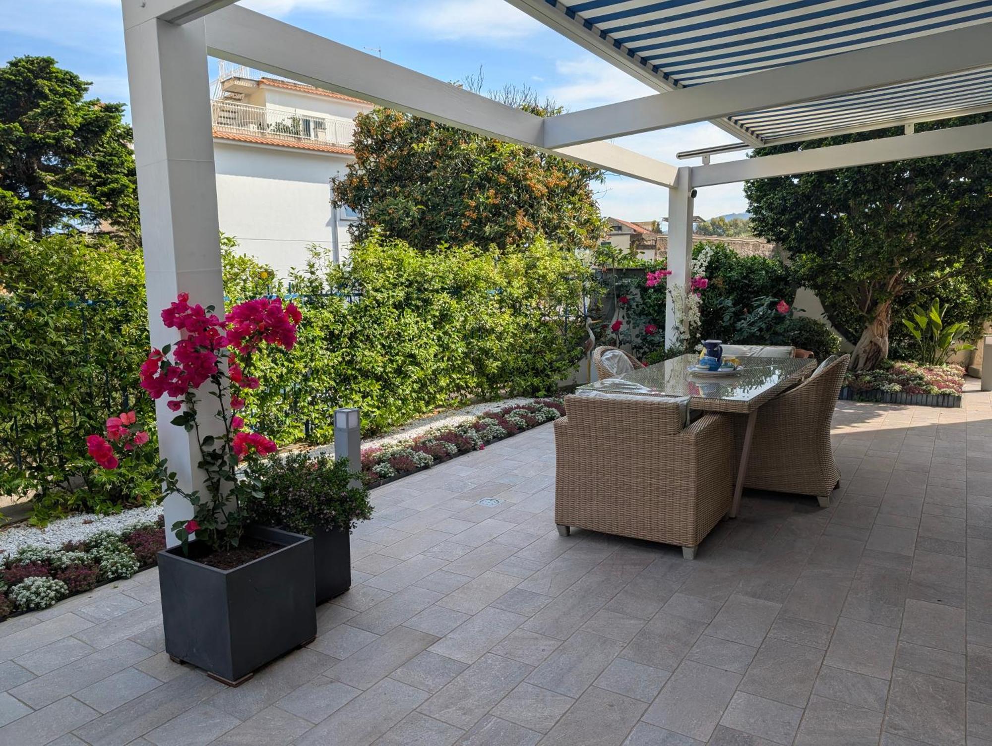 Sorrento Garden Room מראה חיצוני תמונה